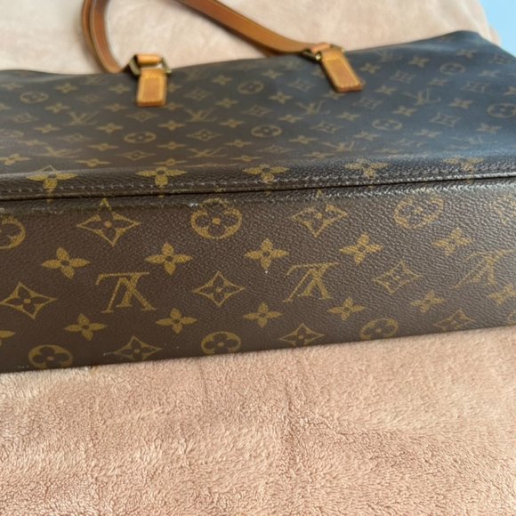 LOUIS VUITTON Monogram Luco Tote Bag - Picture 2 of 3